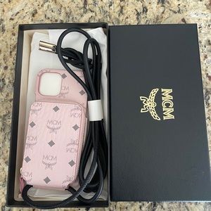 MCM VISETOS IPHONE 12 PRO CASE